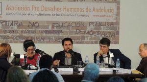 Imagen del debate celebrado el pasado 5 de marzo en la sede de la APDHA